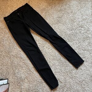 7 For All Mankind // Black Skinny Jeans